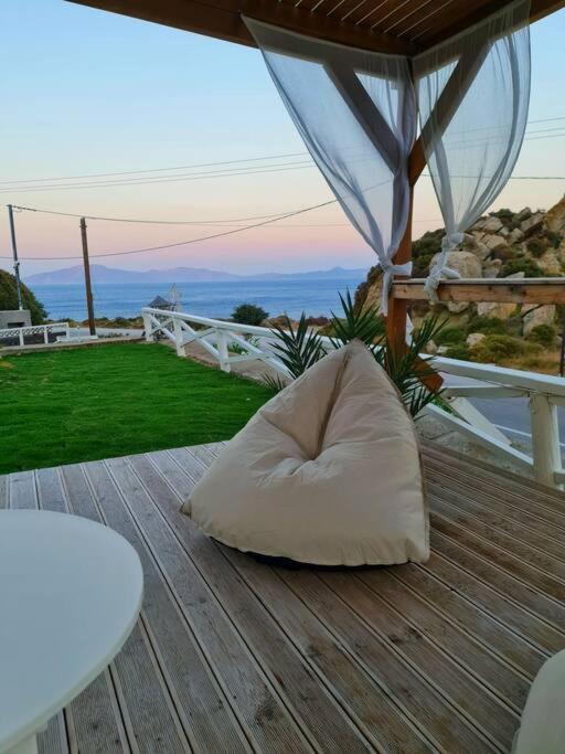 Kerame Paradise Villa Agios Kirykos  ภายนอก รูปภาพ