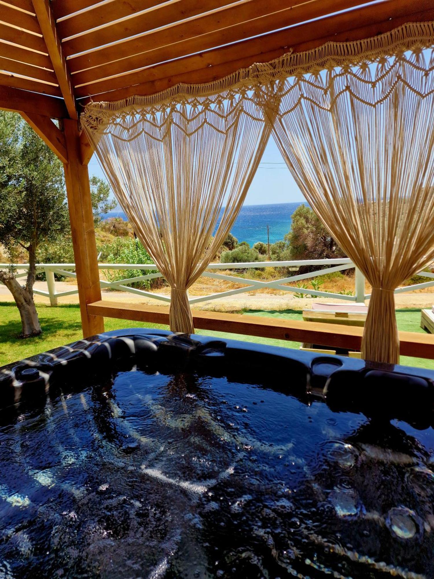 Kerame Paradise Villa Agios Kirykos  ภายนอก รูปภาพ