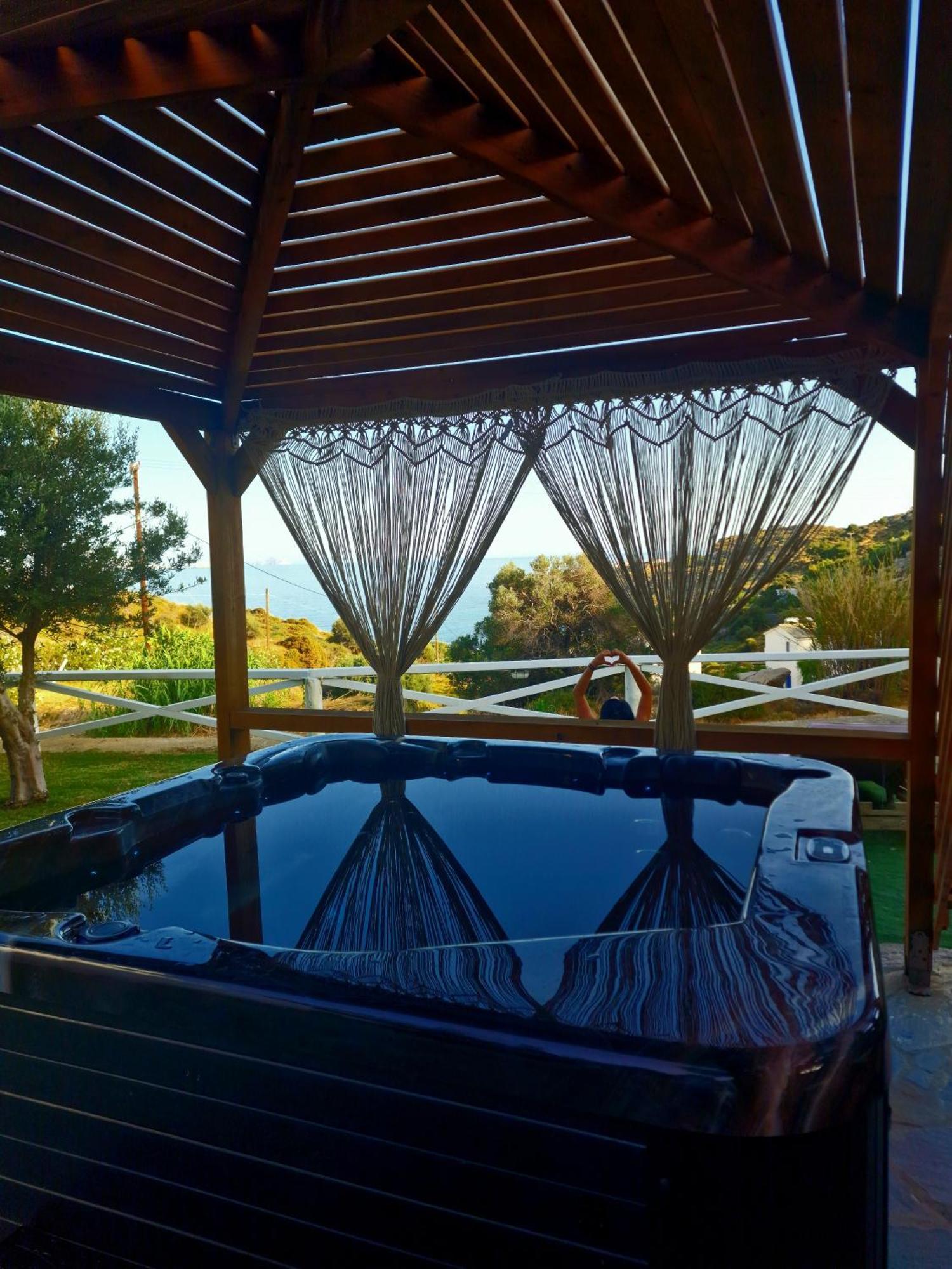 Kerame Paradise Villa Agios Kirykos  ภายนอก รูปภาพ
