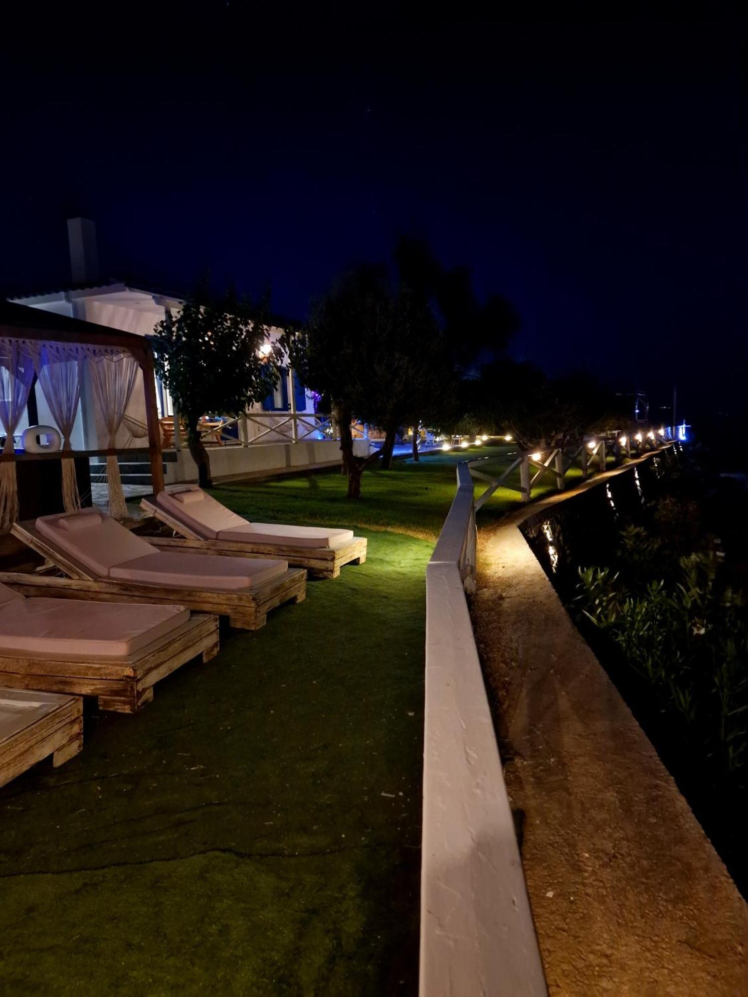 Kerame Paradise Villa Agios Kirykos  ภายนอก รูปภาพ